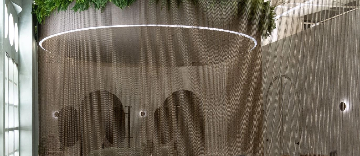 Cortinas shimmer screen